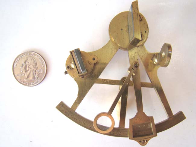 An EXTREMELY RARE cased miniature SEXTANT by Matthew Berge, London circa 1810 — image 2